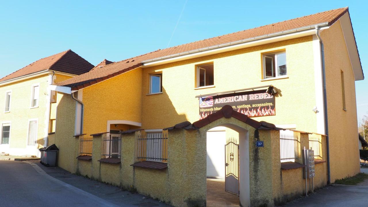 Le Logis De La Garenne Hotel Morestel Ngoại thất bức ảnh