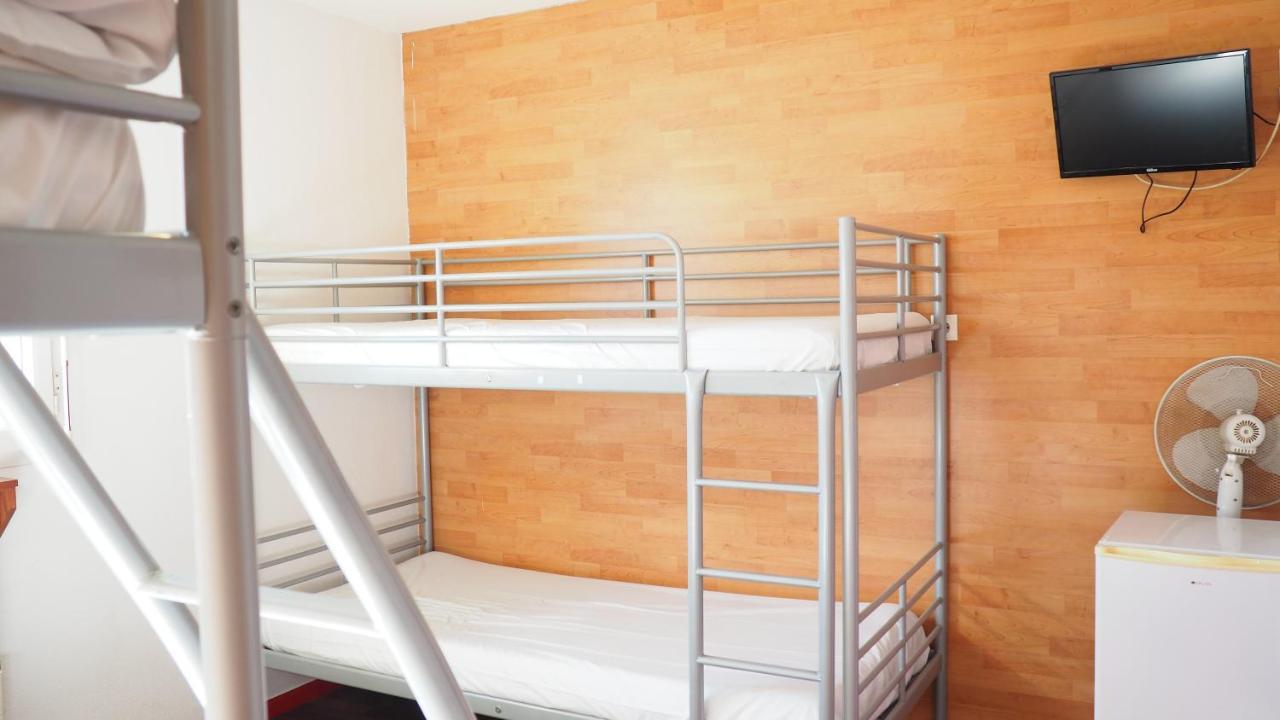 Le Logis De La Garenne Hotel Morestel Ngoại thất bức ảnh