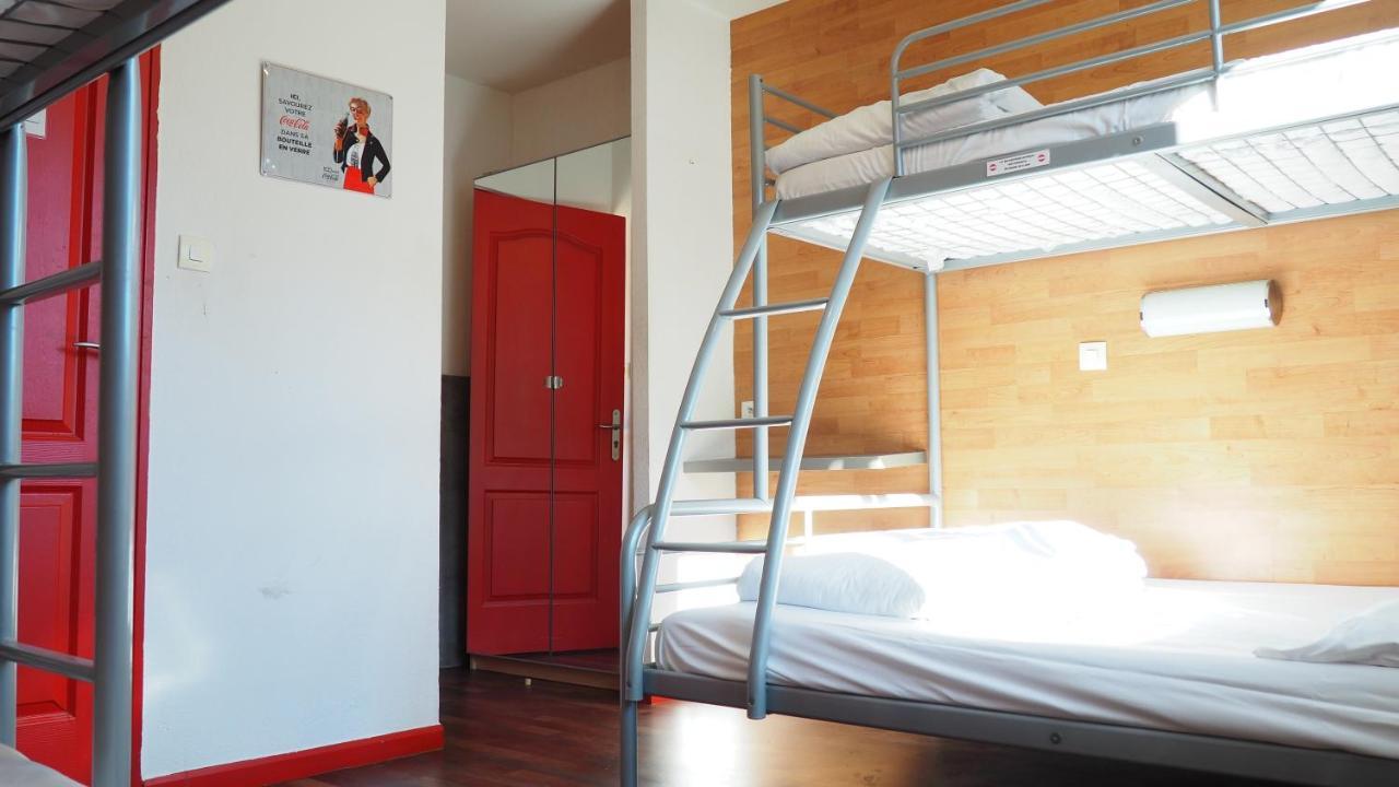 Le Logis De La Garenne Hotel Morestel Ngoại thất bức ảnh